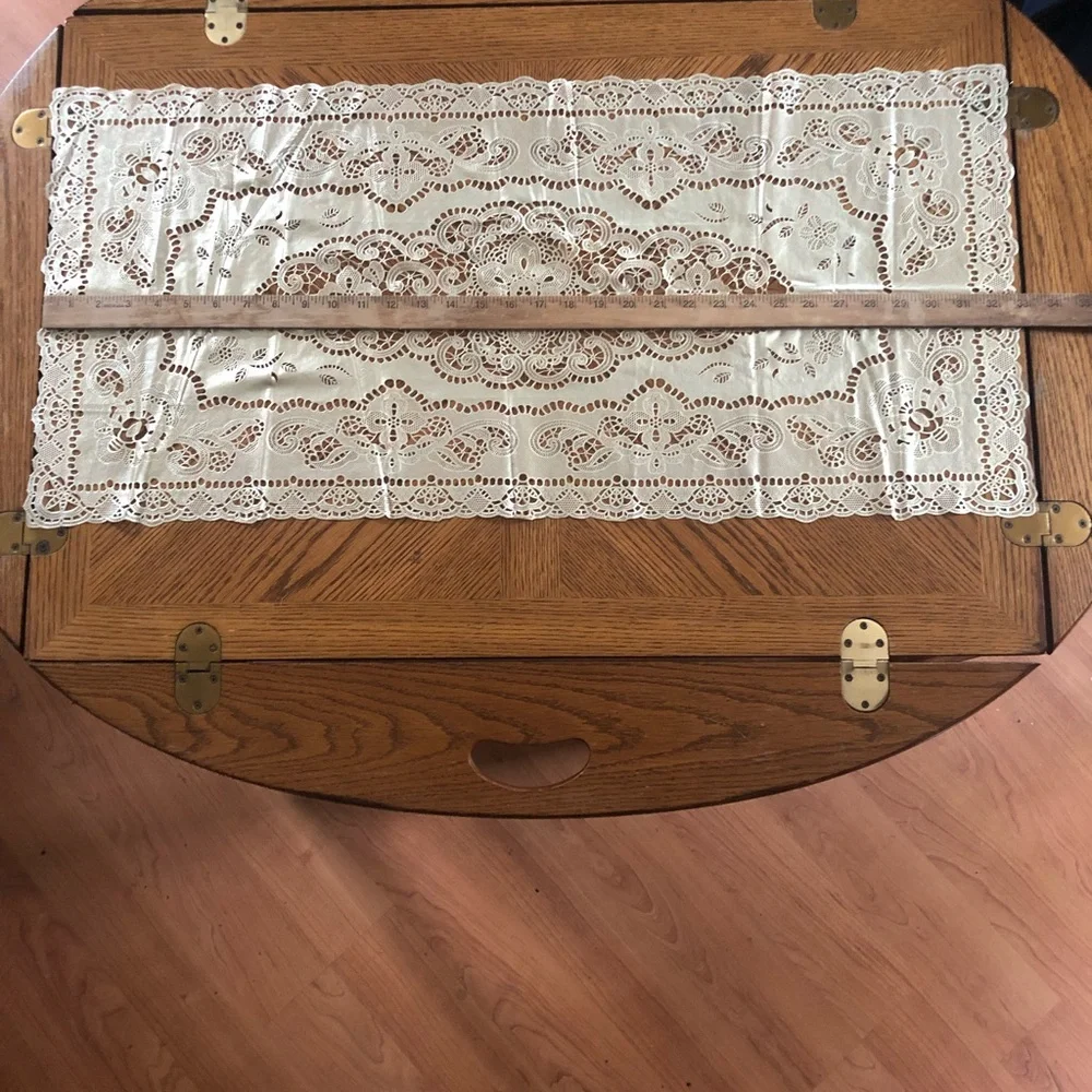 Vintage Wipeable Lace Table Runner